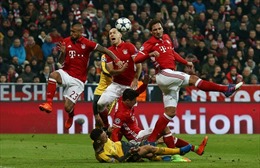 Ba bàn thắng trong vòng 10 phút, Bayern Munich nhận chìm Arsenal