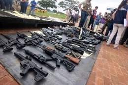 Bolivia điều tra lô vũ khí trái phép chuyển từ Mỹ