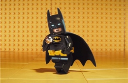 Batman Lego đánh đổ Vạn Lý Trường Thành của Trương Nghệ Mưu
