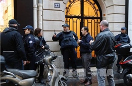 Pháp bắt 3 nghi can khủng bố