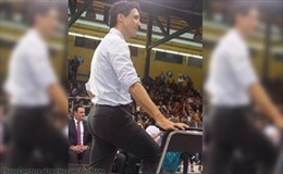 Thủ tướng Canada gây &#39;sốt&#39; Twitter với vóc dáng chuẩn, vòng ba đáng ghen tị