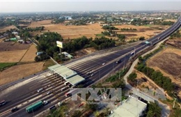 Nghiên cứu làm đường cao tốc Bắc - Nam chạy qua 20 tỉnh