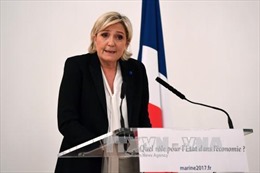 Bầu cử Pháp: Ứng cử viên Le Pen từ chối lệnh triệu tập