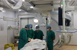 Bệnh viện quận đầu tiên triển khai cấy máy tạo nhịp vĩnh viễn