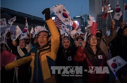 Phản ứng của dư luận Hàn Quốc về phán quyết phế truất Tổng thống Hàn Quốc