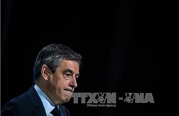 Pháp điều tra nguồn gốc đồ xa xỉ của ứng viên tổng thống Fillon 