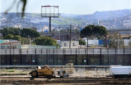 California đề xuất dự luật cản trở xây bức tường biên giới