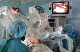  Ứng dụng robot phẫu thuật điều trị thành công nang ống mật chủ
