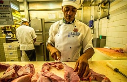 Chính phủ Brazil cầu cứu WTO can thiệp vụ bê bối thịt bẩn