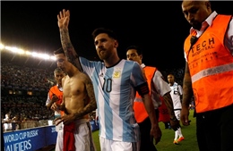 Messi lập công, Argentina rộng cửa dự World Cup 2018