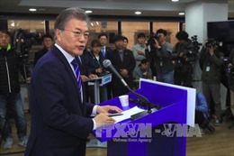 Cựu Chủ tịch đảng đối lập tranh cử tổng thống Hàn Quốc