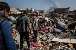 Ồ ạt không kích IS, liên quân Mỹ làm chết 1.200 dân thường
