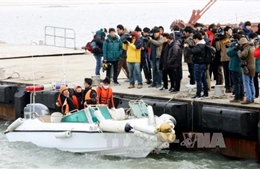 Tìm thấy di hài nghi là nạn nhân phà chìm Sewol 