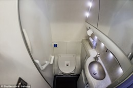 Bạn có biết ‘giờ vàng’ để đi vệ sinh trên máy bay