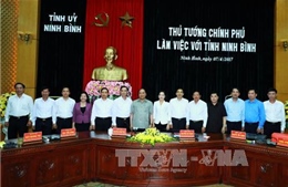 Thủ tướng: Xây dựng thương hiệu để du khách &#39;Đến Việt Nam không thể không đến Ninh Bình&#39;