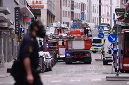 1 đối tượng bị bắt giữ trong vụ xe tải lao đám đông ở Thụy Điển