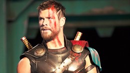  Trailer &#39;Thor: Ragnarok&#39; lập kỷ lục về lượt xem 