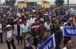 Khởi tố vụ án gây rối trật tự công cộng và bắt giữ người trái phép tại Hà Tĩnh