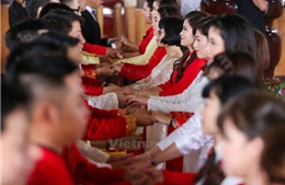 14 cặp đôi tại Hà Nội tổ chức lễ cưới tập thể nơi cửa Phật
