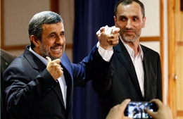 Hai ứng cử viên tổng thống Iran vướng vòng lao lý