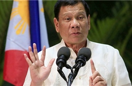 Tổng thống Philippines: Nếu ngốc nghếch, ông Trump đã không là tỉ phú