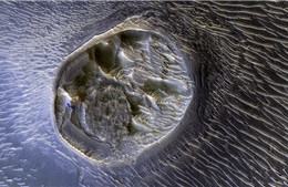Bí ẩn ‘vết sẹo’ bất thường trên sao Hỏa 