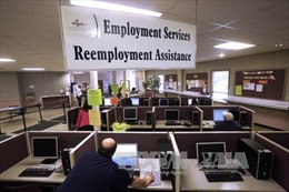 Số người Mỹ nhận trợ cấp thất nghiệp thấp nhất trong 17 năm