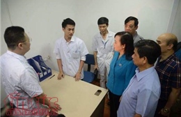 Bộ trưởng Y tế lo ngại trước sự  ‘nhếch nhác’ tại Phòng khám Thiên Tâm
