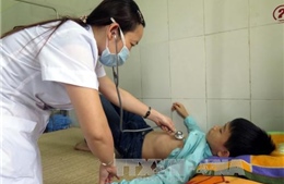 Nghệ An: 37 học sinh dân tộc nội trú nhập viện do ăn hạt ngô đồng