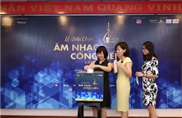 Giải Âm nhạc Cống hiến 2017: Nhà báo Hà Nội khó chọn nhất hạng mục nào?