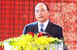 Thủ tướng Nguyễn Xuân Phúc dự Lễ kỷ niệm 25 năm tái lập tỉnh Trà Vinh