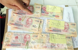 Phá đường dây đưa tiền giả từ Trung Quốc về Việt Nam tiêu thụ, khởi tố 7 đối tượng 