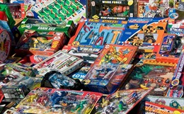 Nhập lậu hơn 2.700 sản phẩm đồ chơi trẻ em 