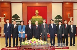 Tổng Bí thư Nguyễn Phú Trọng tiếp thân mật Chủ tịch Quốc hội Hàn Quốc Chung Sye-kyun