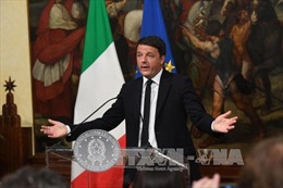 Bầu chọn lãnh đạo đảng cầm quyền tại Italy: Cựu Thủ tướng Renzi thắng áp đảo 