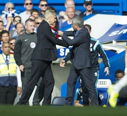 Cơ hội cho Wenger phá ‘dớp’ trước Mourinho