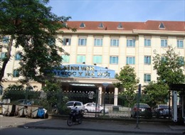 Khẩn trương điều tra làm rõ vụ côn đồ tấn công bệnh nhân tại Bệnh viện Đại học Y Hà Nội