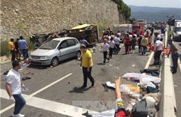 Tai nạn xe buýt tại Thổ Nhĩ Kỳ, hơn 30 người thương vong