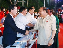 Thủ tướng Nguyễn Xuân Phúc dự khai mạc Lễ hội Hoa Phượng đỏ 2017 