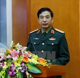 Tổng Tham mưu trưởng quân đội Phan Văn Giang dự Hội nghị ACDFIM– 14
