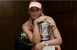 Maria Sharapova tuyên bố không xin vé đặc cách Wimbledon 