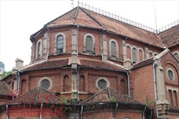 Hình ảnh Nhà thờ Đức Bà xuống cấp, sắp được trùng tu nhiều hạng mục