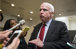 Thượng nghị sĩ McCain: Nhà Trắng phải giải quyết bê bối tầm cỡ &#39;Watergate&#39;