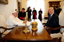 Tổng thống Mỹ gặp Giáo hoàng tại tòa thánh Vatican 