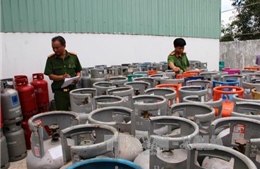 Tây Ninh phát hiện hàng nghìn vỏ bình gas tái chế