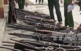 Lâm Đồng: Bắt quả tang đối tượng sản xuất súng cồn