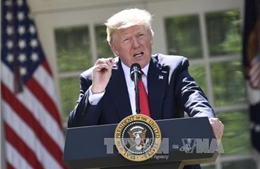 Tổng thống Donald Trump cầm quyền chưa đầy 5 tháng, Mỹ bỏ hai ‘cuộc chơi’ lớn