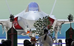 Nhật Bản ra mắt chiếc F-35 đầu tiên tự lắp ráp