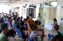Hoàn thiện quy định pháp luật về khám bệnh, chữa bệnh ở Việt Nam