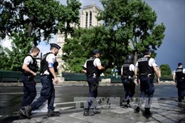 Pháp điều tra vụ tấn công tại nhà thờ Đức Bà ở Paris